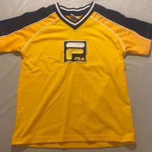 Fila Jersey, Size 7